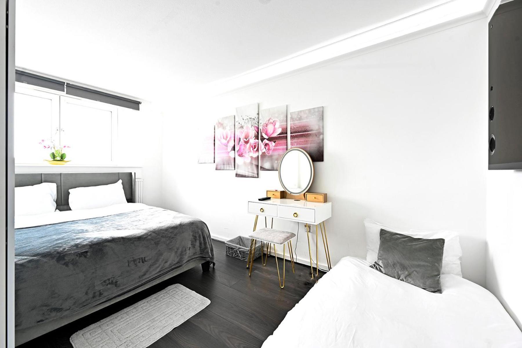 Southside Property Apartment Londra Exterior foto